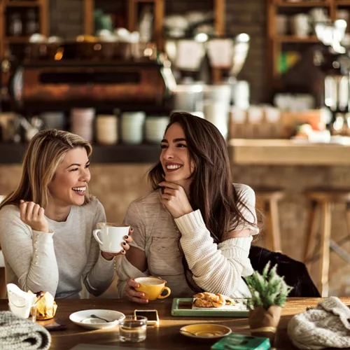 5 πράγματα που δεν πρέπει ποτέ να πεις στην κολλητή σου