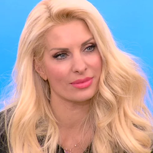 Ελένη Μενεγάκη:Το δημόσιο μήνυμα στον γιο της, Άγγελο