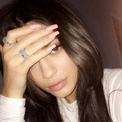 Kylie Jenner: Πήγε στο πάρτυ της Christina Aguilera ντυμένη...Christina Aguilera!