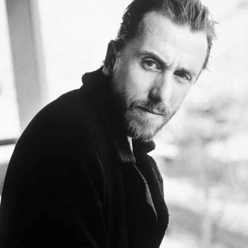 Σοκάρει ο Tim Roth: «Με κακοποιούσε σεξουαλικά ο παππούς μου»