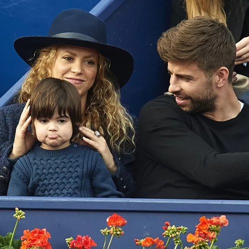 Shakira-Gerard Pique: Δες τον γιο τους να τραγουδάει