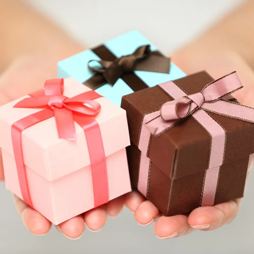 10 τέλεια δώρα για όλους, από 5 εώς 50 ευρώ!