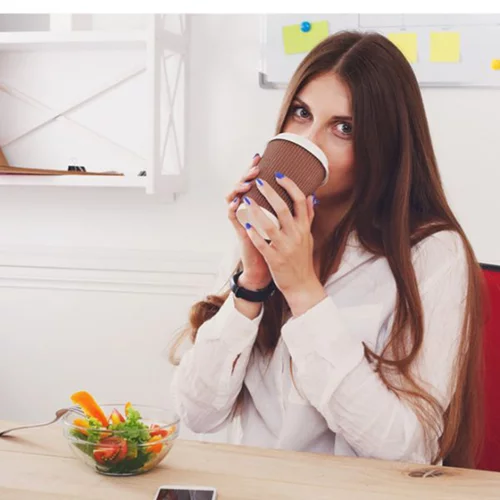 Ποια είναι τα ιδανικά σνακ για να μην πάρεις κιλα στις γιορτές;