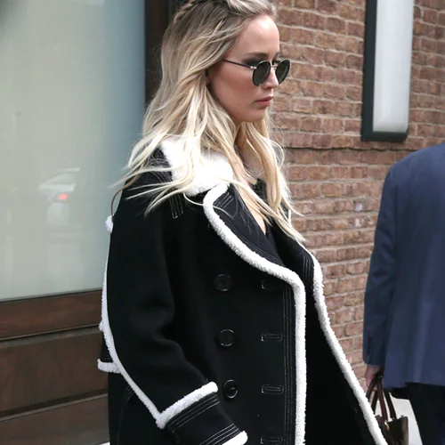 Yπάρχει λόγος που αυτή η εμφάνιση της Jennifer Lawrence θα σε ξετρελάνει