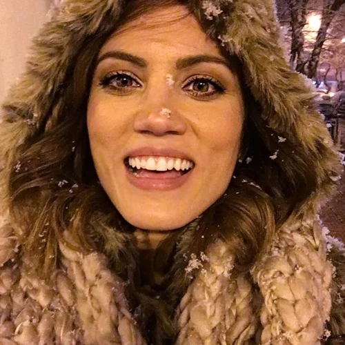 Πώς υποδέχθηκαν οι Έλληνες celebrities το χιόνι;