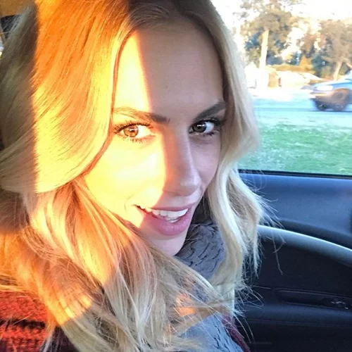 Ντορέττα Παπαδημητρίου | Βόλτα με τον γιο της στην Γλυφάδα