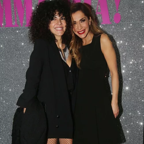 Όλοι οι επώνυμοι στην επίσημη πρεμιέρα της παράστασης «Mamma Mia»