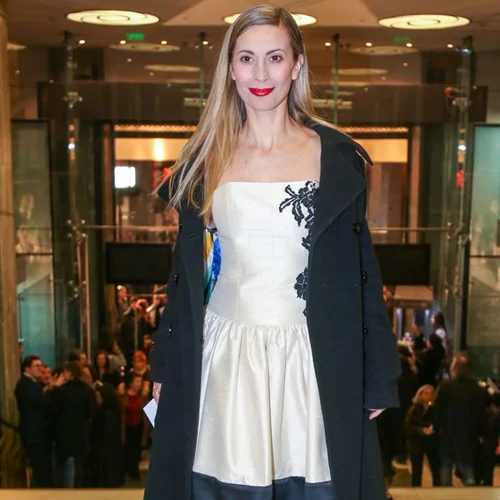 Βίκυ Βολιώτη: Μιλά για την ανησυχία της, η κόρη της να δεχτεί ρατσιστικές συμπεριφορές