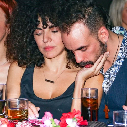 Μαρία Σολωμού - Πάνος Μουζουράκης: Τα τρυφερά τετ α τετ σε νυχτερινό κέντρο