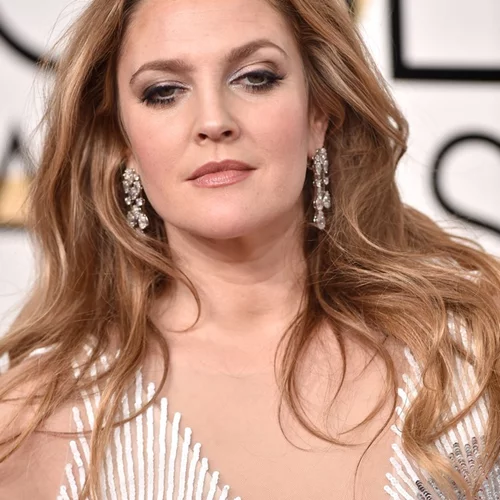 Η Drew Barrymore εξήγησε γιατί κρατά τις κόρες της μακριά από μέσα κοινωνικής δικτύωσης