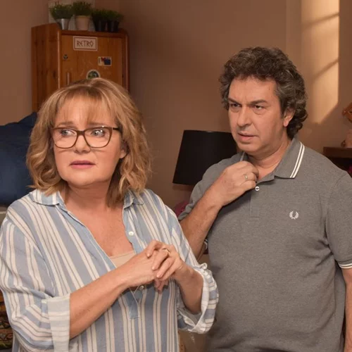 «Στο καλό, γλυκιά μου συμπεθέρα»: Δύο μέρες πριν το δημοψήφισμα, οι ήρωες μας ανασυγκροτούνται