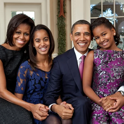 Barack Obama: Αγόρασαν με την Michelle σπίτι στην Ουάσινγκτον