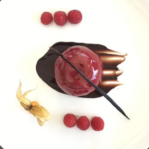 Ξενοδοχείο ΤΙΤΑΝΙΑ: Απολαμβάνουμε τις «γλυκές» μέρες!