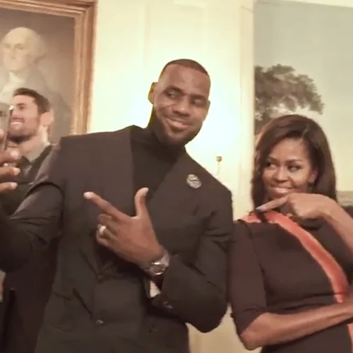 #MannequinChallenge: Ο πρώτος διδάξας του viral ήταν... Έλληνας σκηνοθέτης