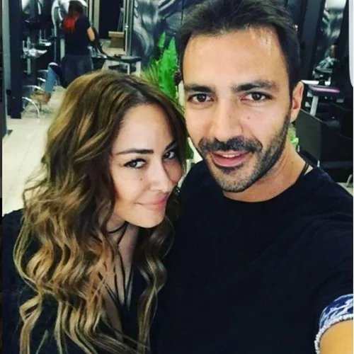 Το μήνυμα του συντρόφου της Μελίνας Ασλανίδου: «∆εν µπορώ χώρια σου»