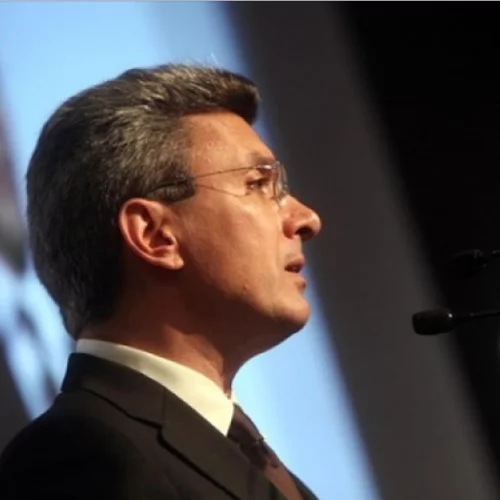 Νίκος Χατζηνικολάου: Στα γυρίσματα του τρέιλερ για το νέο δελτίο ειδήσεων στον ΑΝΤ1