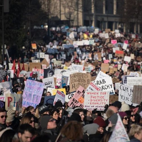 #womensmarch: Η διαδήλωση των γυναικών