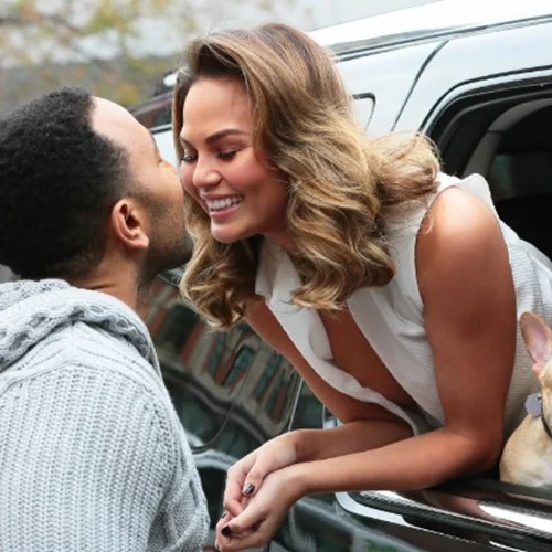 Chrissy Teigen-John Legend | Δες το μοντέρνο σπίτι που αγόρασαν από τη Rihanna
