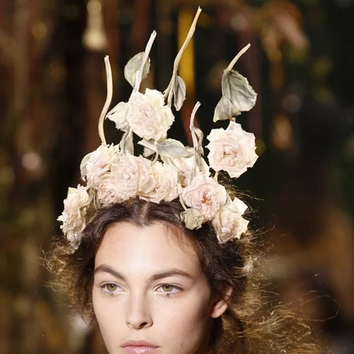 Γιατί τα beauty looks του Dior Haute Couture SS17 show μας άφησαν με το στόμα ανοιχτό