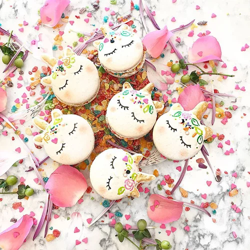 Unicorn Macarons: Αυτό είναι το πιο μαγικό γλυκό που έχεις δει ποτέ