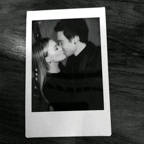 Hilary Duff: Η red carpet εμφάνιση με το νέο της σύντροφο