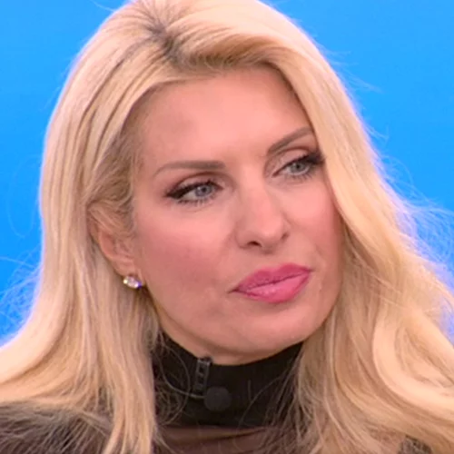 Ελένη Μενεγάκη: Τι φόρεσε στην εκπομπή της Πέμπτης