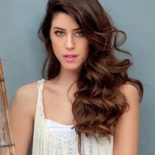 Demy: Εκτός «Mamma Mia»