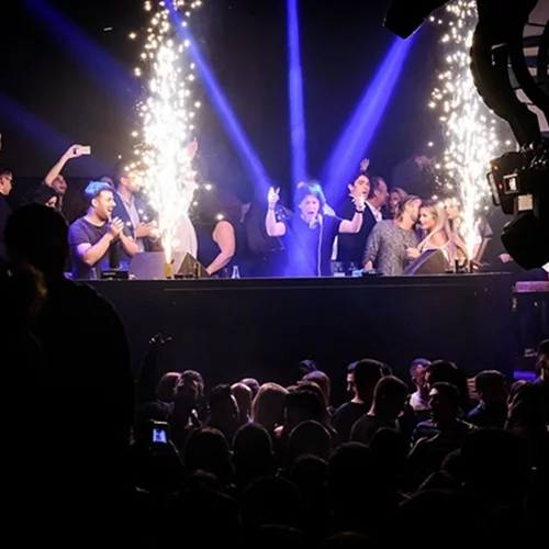 Athens Dee Jay 95,2: Πραγματοποιήθηκε το πρώτο LUV U ALL party!