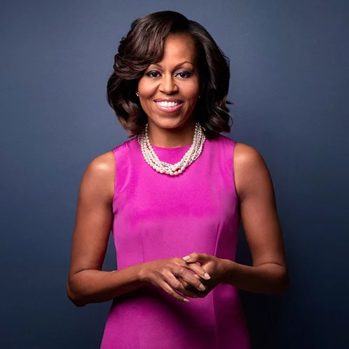 Michelle Obama: Εσύ έχεις δει τα φυσικά της μαλλιά;