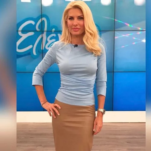 Ελένη Μενεγάκη: Δες τι φόρεσε στη σημερινή εκπομπή!