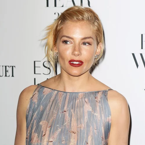 Sienna Miller: Γιατί δεν έχει δουλέψει εδώ και έναν χρόνο;
