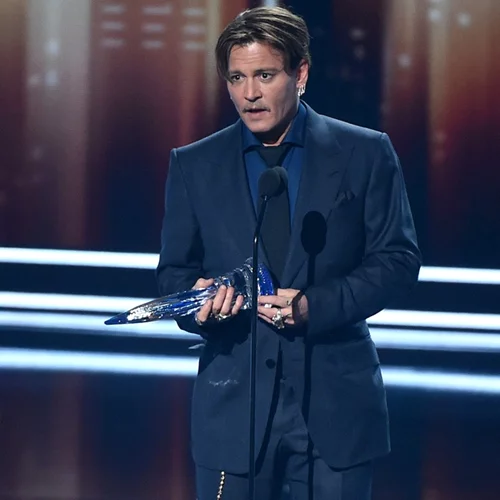 Johnny Depp: Ο λόγος του στα People's Choice Awards