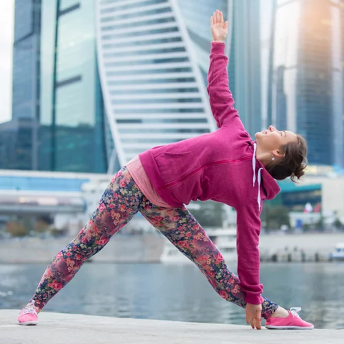H στάση yoga που χρειάζεσαι στο τέλος κάθε άσκησης από την personal trainer