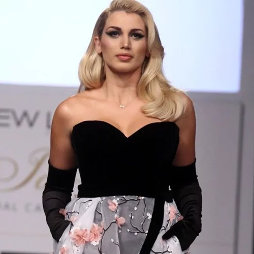 Κωνσταντίνα Σπυροπούλου:To παρασκήνιο της εμφάνισής της στην πασαρέλα