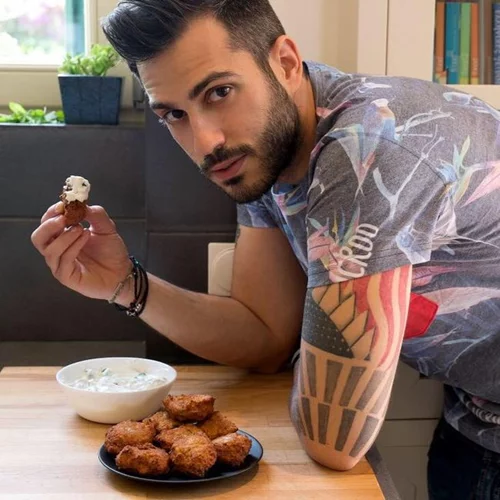 Γιώργος Τσούλης: Αυτή είναι η σύντροφος του μάγειρα της Ελένης Μενεγάκη