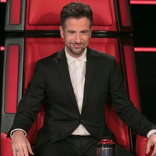 Κωστής Μαραβέγιας: Δείπνο στο σπίτι του με τους παίκτες της ομάδας του