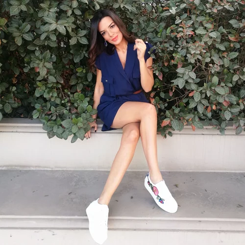 Διάσημες ελληνίδες: Τι επιλέγουν να φοράνε στις τηλεοπτικές εκπομπές