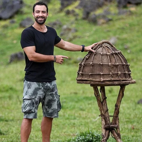 Σάκης Τανιμανίδης: Δείτε τον να διαγωνίζεται στη δοκιμασία ασυλίας