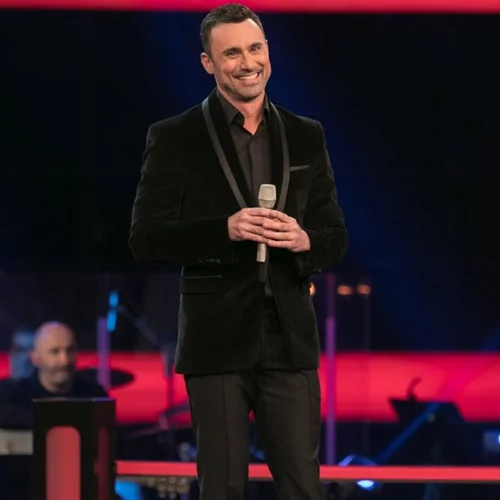 The Voice: Η τραγουδίστρια - έκπληξη που θα τραγουδήσει στο show