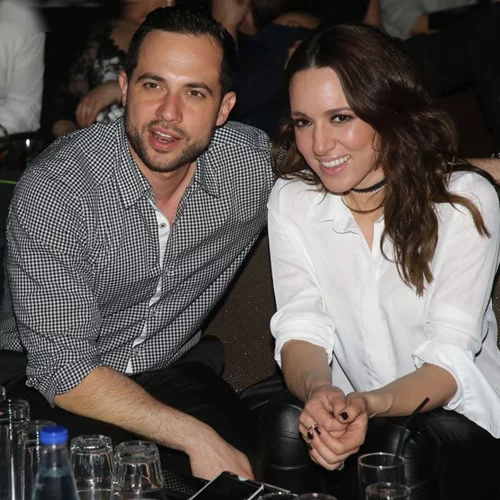 Καλομοίρα: Βραδινή έξοδος στα μπουζούκια με τον σύζυγό της