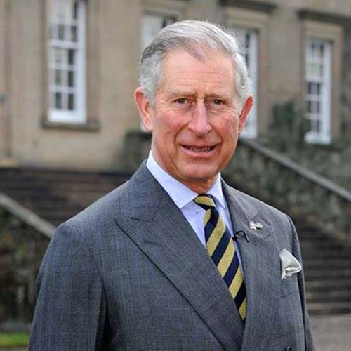 Ο πρίγκιπας Κάρολος στέλνει ένα προσωπικό μήνυμα στο βρετανικό λαό