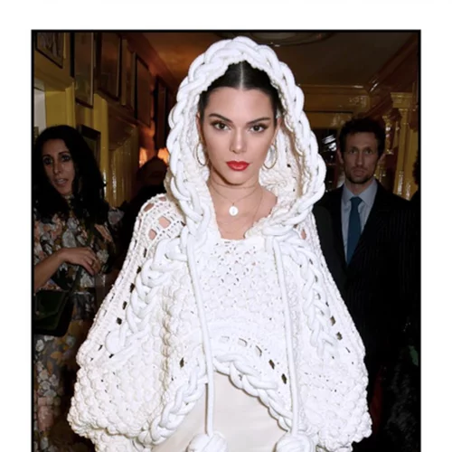 Burberry: Το after show party με την Kendall Jenner και την Bella Hadid