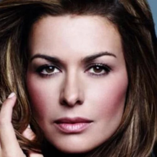 Τζίνα Αλιμόνου- Βαρδινογιάννη: Η σπάνια εμφάνιση με τα παιδιά της