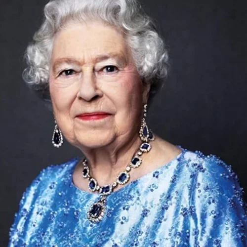 Βασίλισσα Ελισάβετ: Δεν θα πιστέψεις με ποια τηλεοπτική σειρά είναι παθιασμένη!