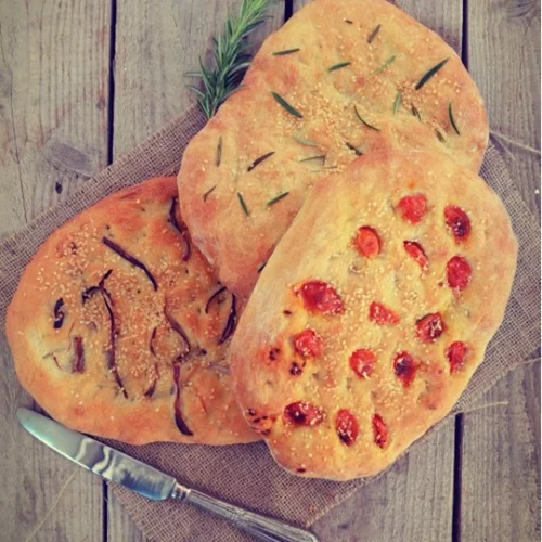 Καθαρά Δευτέρα | Η πιο εύκολη και νόστιμη συνταγή για λαγάνα