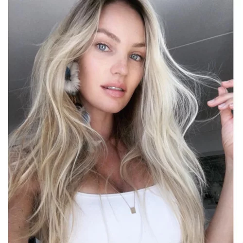 Άλλος ένα άγγελος της Victoria's Secret είναι έγκυος!