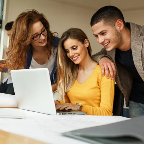 Καθημερινοί άνθρωποι μοιράζονται τις καλύτερες επαγγελματικές συμβουλές που δέχτηκαν ποτέ