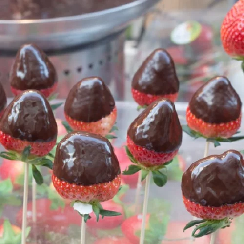 Να πώς θα φτιάξεις νόστιμα αλλά σούπερ υγιεινά σνακ για τον Άγιο Βαλεντίνο