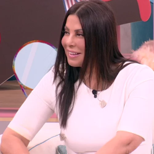 Η Άντζελα Δημητρίου στην Ελένη Μενεγάκη: Η προσωπική εξομολόγηση και η αποκάλυψη της ηλικίας της