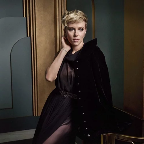 Φίλες με την σύντροφο του πρώην; Κι όμως η Scarlett Johansson το κάνει!